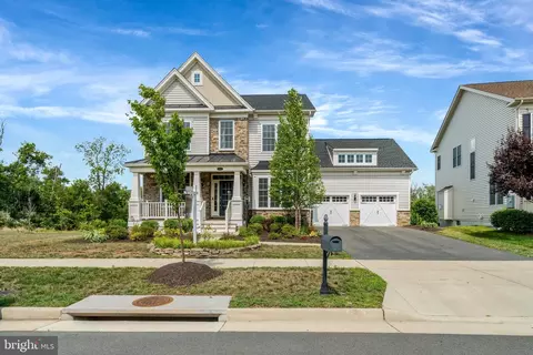 24414 Carolina Rose Cir, Aldie, VA 20105