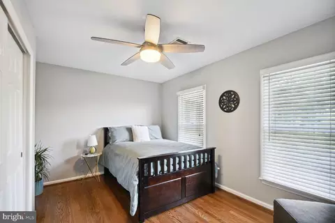 20761 Dewberry Ct, Ashburn, VA 20147 photo 17