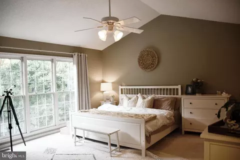 20466 Quarterpath Trace Cir, Sterling, VA 20165 photo 19