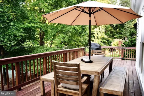 20466 Quarterpath Trace Cir, Sterling, VA 20165 photo 16