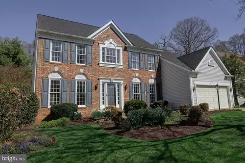 20466 Quarterpath Trace Cir, Sterling, VA 20165