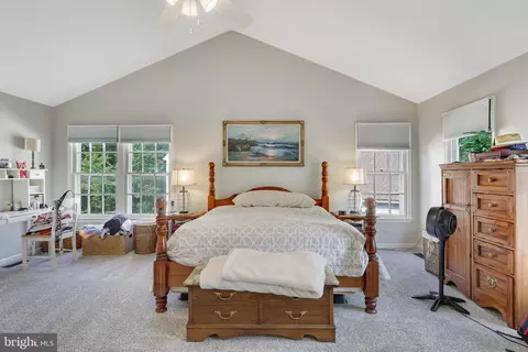 Bedroom - 43949 Reliance Ct, Ashburn, VA 20147 photo 1 of 10
