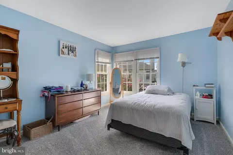Bedroom - 43949 Reliance Ct, Ashburn, VA 20147 photo 5 of 10
