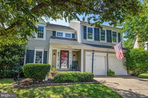 43949 Reliance Ct, Ashburn, VA 20147
