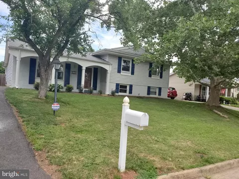 Other - 302 W Juniper Ave, Sterling, VA 20164 photo 2 of 9