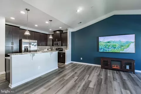 24677 Footed Ridge Ter, Sterling, VA 20166
