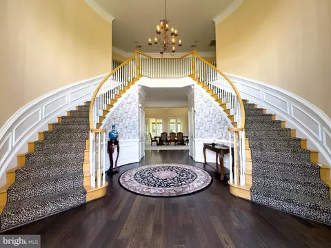 25555 Dapper Ct, Chantilly, VA 20152 photo 3
