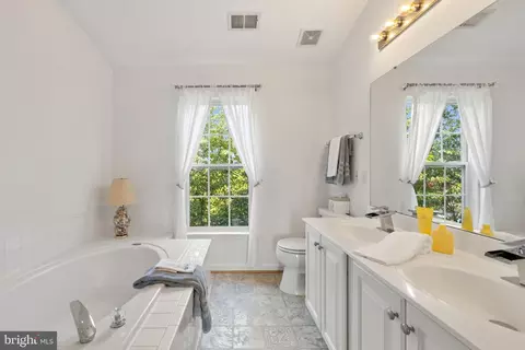 20981 Killawog Ter, Ashburn, VA 20147 photo 16