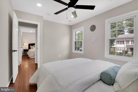 12 Summer Breeze Ct, Sterling, VA 20165 photo 38