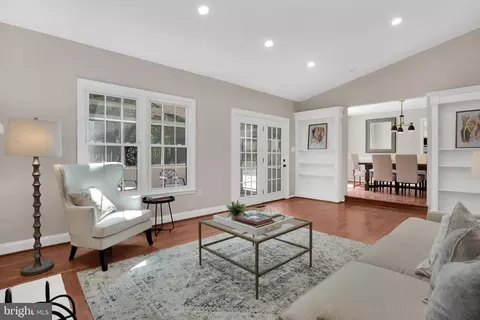 12 Summer Breeze Ct, Sterling, VA 20165 photo 32