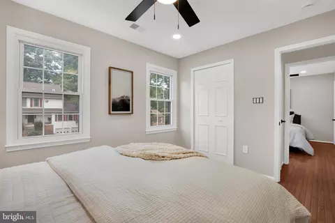 12 Summer Breeze Ct, Sterling, VA 20165 photo 40