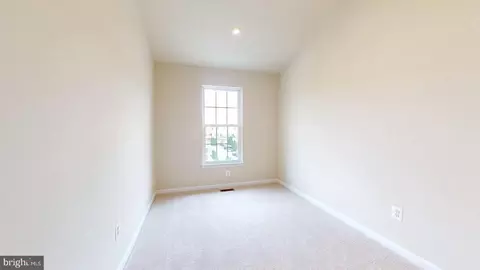 25126 Mcbryde Ter, Chantilly, VA 20152 photo 14