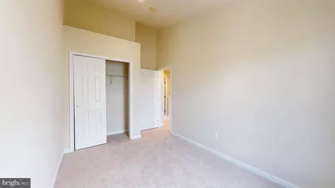 25126 Mcbryde Ter, Chantilly, VA 20152 photo 16