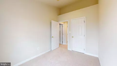 25126 Mcbryde Ter, Chantilly, VA 20152 photo 17