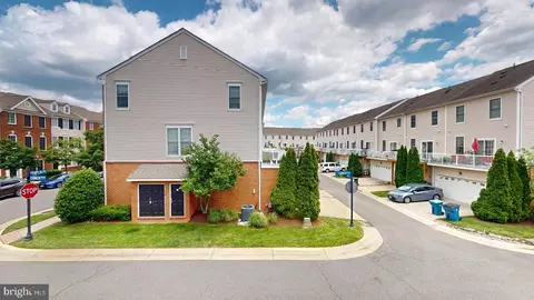 25126 Mcbryde Ter, Chantilly, VA 20152 photo 32