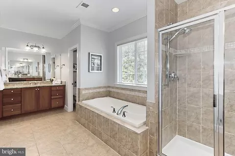 23078 Bronstein Ln, Brambleton, VA 20148 photo 12