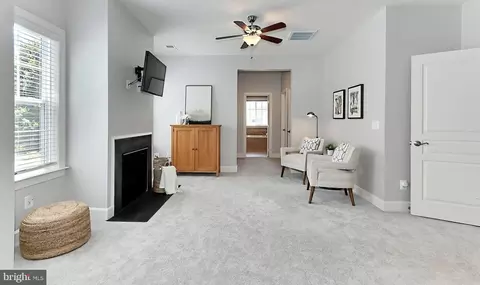 23078 Bronstein Ln, Brambleton, VA 20148 photo 11