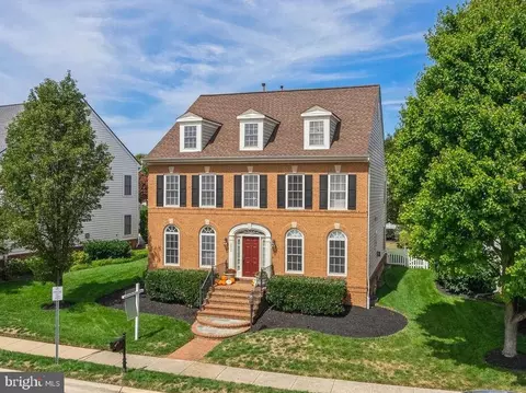 42628 Legacy Park Dr, Brambleton, VA 20148