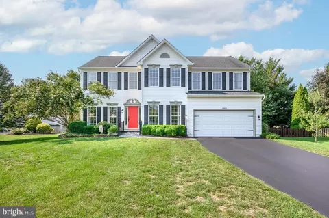 20639 Hiddengrove Ct, Ashburn, VA 20147