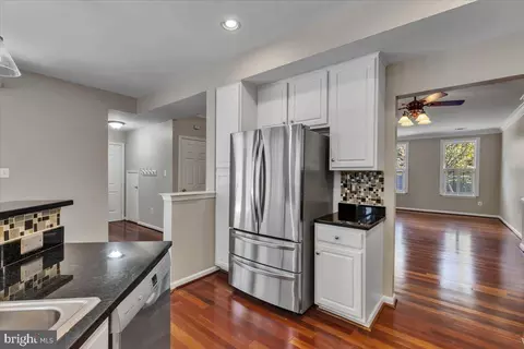 20363 Coldstream Ter, Ashburn, VA 20147 photo 13