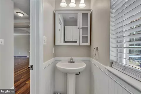 20363 Coldstream Ter, Ashburn, VA 20147 photo 18