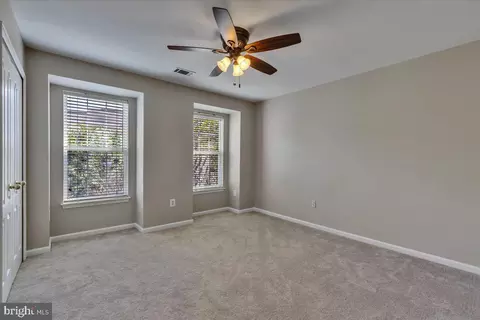 20363 Coldstream Ter, Ashburn, VA 20147 photo 29