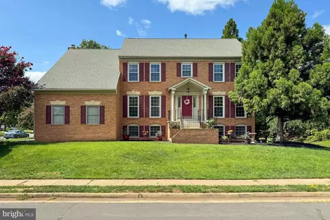 43880 Delightful Pl, Ashburn, VA 20147