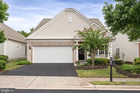 20460 Rosses Point Ct, Ashburn, VA 20147