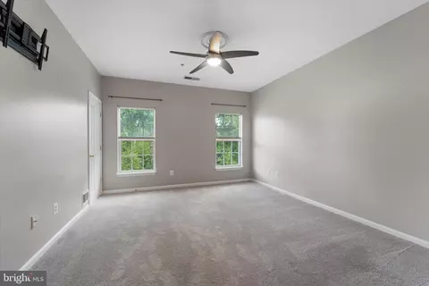 20238 Macglashan Ter, Ashburn, VA 20147 photo 11
