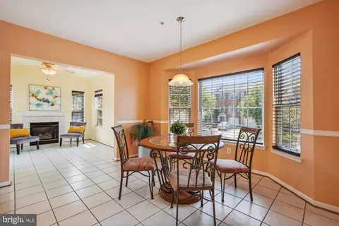 Dining - 42920 Golf View Dr, Chantilly, VA 20152 photo 5 of 6