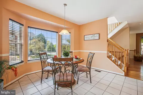 Dining - 42920 Golf View Dr, Chantilly, VA 20152 photo 6 of 6