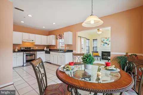 Other - 42920 Golf View Dr, Chantilly, VA 20152 photo 7 of 19