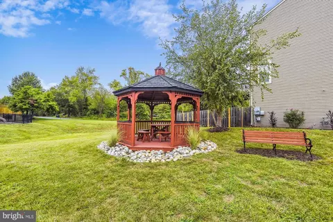 Other - 42920 Golf View Dr, Chantilly, VA 20152 photo 15 of 19