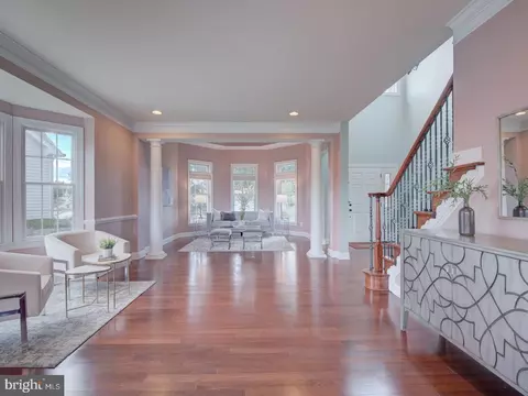 Living - 43289 Barnstead Dr, Ashburn, VA 20148 photo 8 of 15