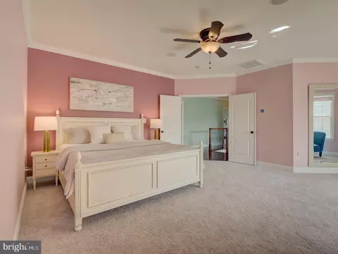 Bedroom - 43289 Barnstead Dr, Ashburn, VA 20148 photo 16 of 17