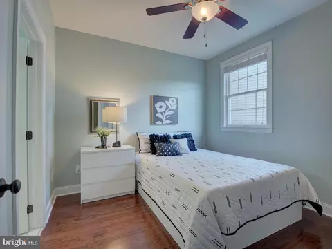 Bedroom - 43289 Barnstead Dr, Ashburn, VA 20148 photo 1 of 17