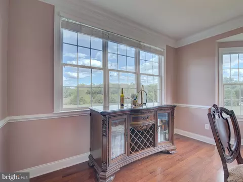 Dining - 43289 Barnstead Dr, Ashburn, VA 20148 photo 6 of 14