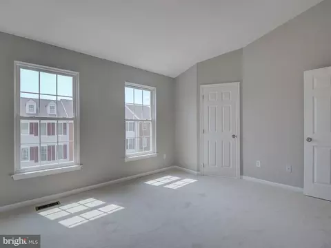 25134 Mcbryde Ter, Chantilly, VA 20152 photo 7