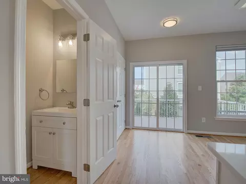 25134 Mcbryde Ter, Chantilly, VA 20152 photo 36
