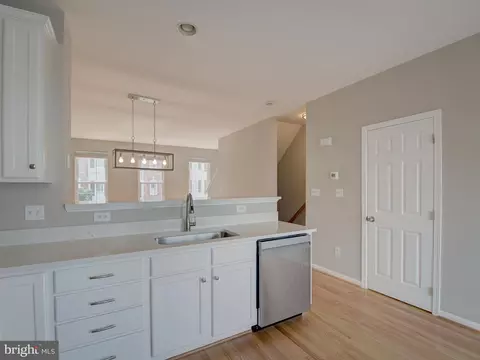 25134 Mcbryde Ter, Chantilly, VA 20152 photo 35