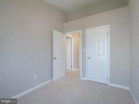 25134 Mcbryde Ter, Chantilly, VA 20152 photo 23