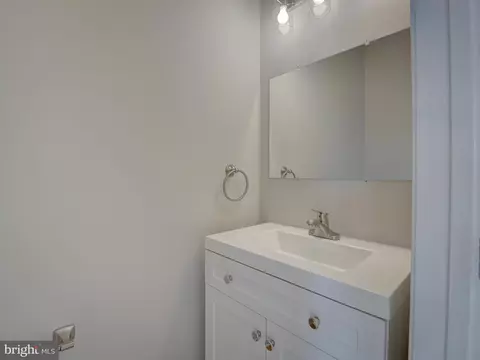 25134 Mcbryde Ter, Chantilly, VA 20152 photo 37