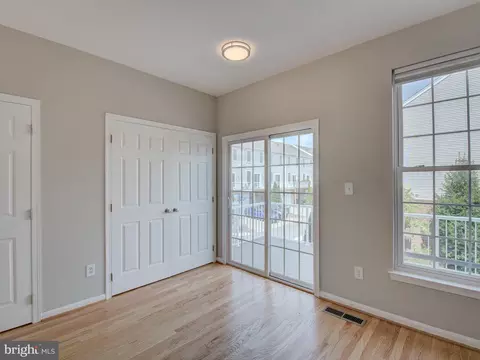 25134 Mcbryde Ter, Chantilly, VA 20152 photo 19