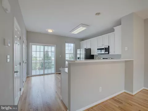 25134 Mcbryde Ter, Chantilly, VA 20152 photo 11