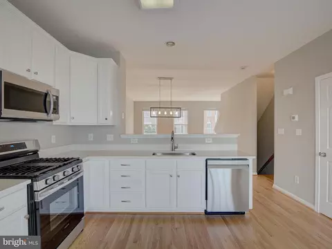 25134 Mcbryde Ter, Chantilly, VA 20152 photo 34