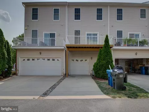 25134 Mcbryde Ter, Chantilly, VA 20152 photo 14