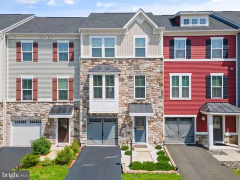 41684 Overmyer Ter, Aldie, VA 20105