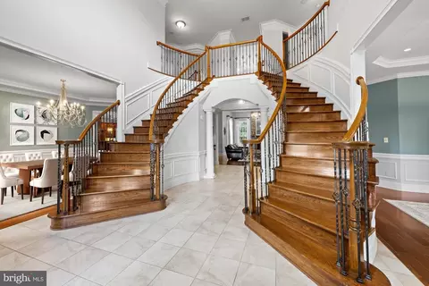 Entry Way - 20144 Black Diamond Pl, Ashburn, VA 20147 photo 4 of 16
