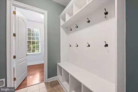 Entry Way - 20144 Black Diamond Pl, Ashburn, VA 20147 photo 8 of 16