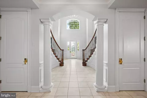 Entry Way - 20144 Black Diamond Pl, Ashburn, VA 20147 photo 5 of 16